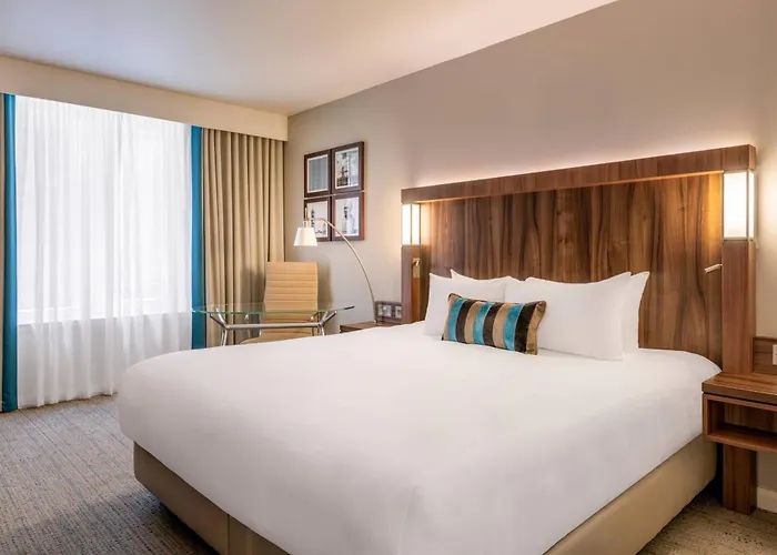 Courtyard By Marriott Edinburgh